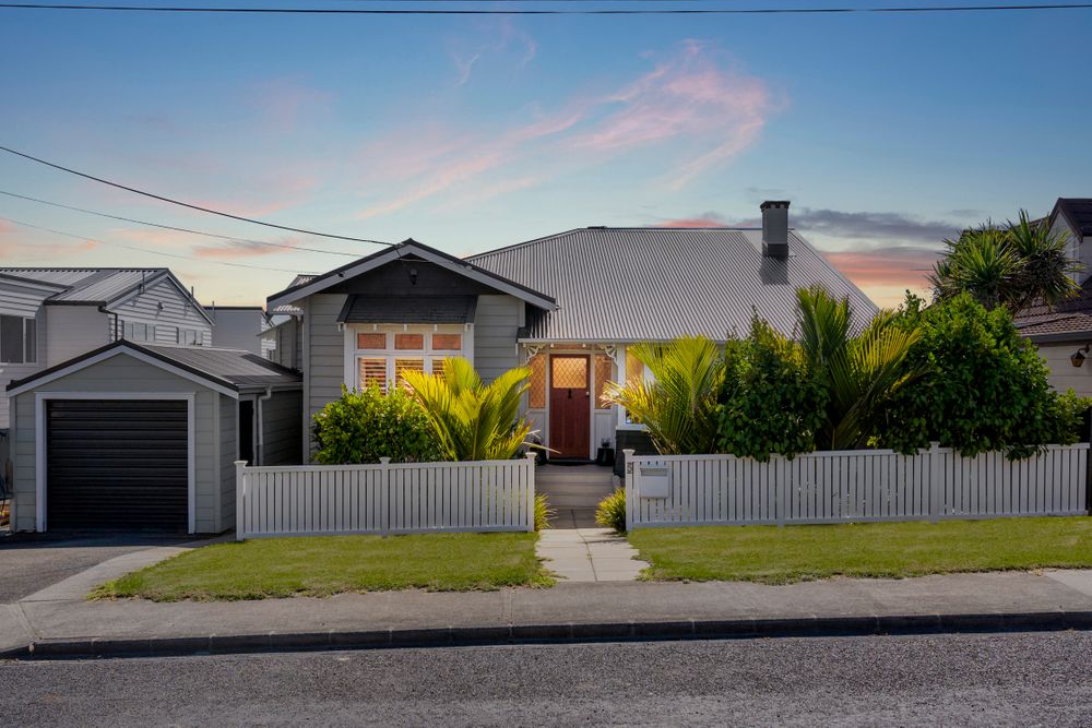 1/5 Corrella Road, Belmont