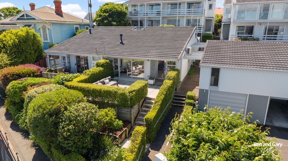 10/66 Victoria Road, Devonport
