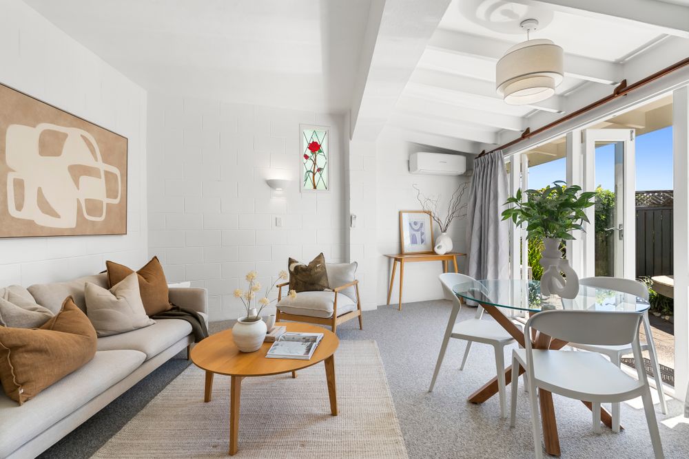 13/53 Vauxhall Road, Devonport