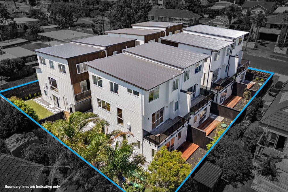 2/3 Corrella Road, Belmont