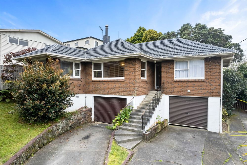 35 Becroft Drive, Forrest Hill